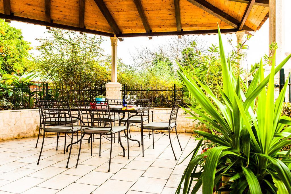 Holiday Home Villa Pindo Stone Harbor Zewnętrze zdjęcie