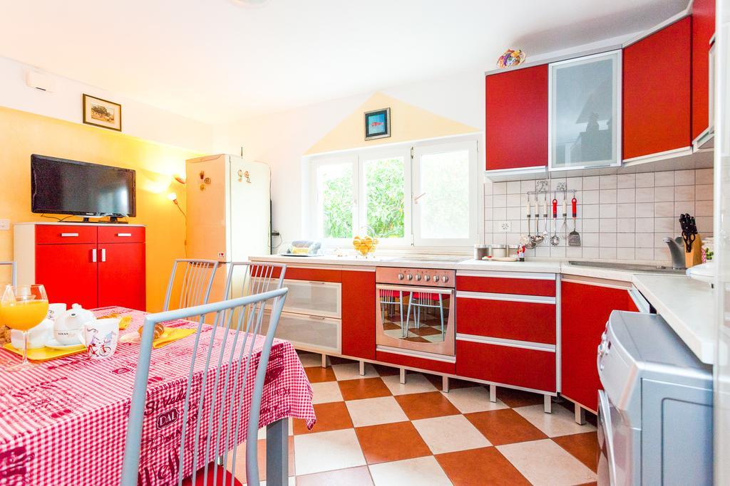 Holiday Home Villa Pindo Stone Harbor Zewnętrze zdjęcie